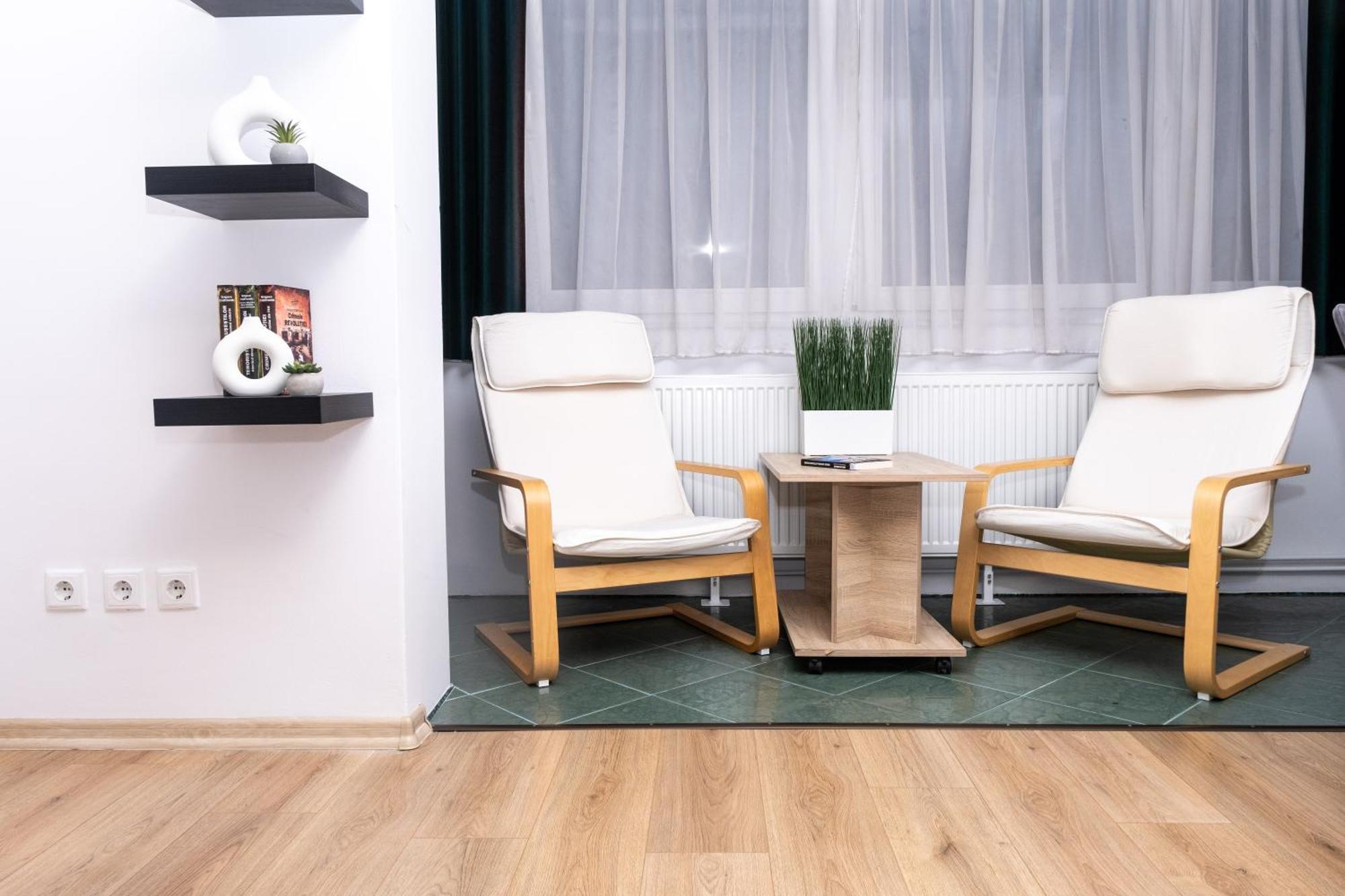 Grand Urban Studio Targu Mures Ngoại thất bức ảnh