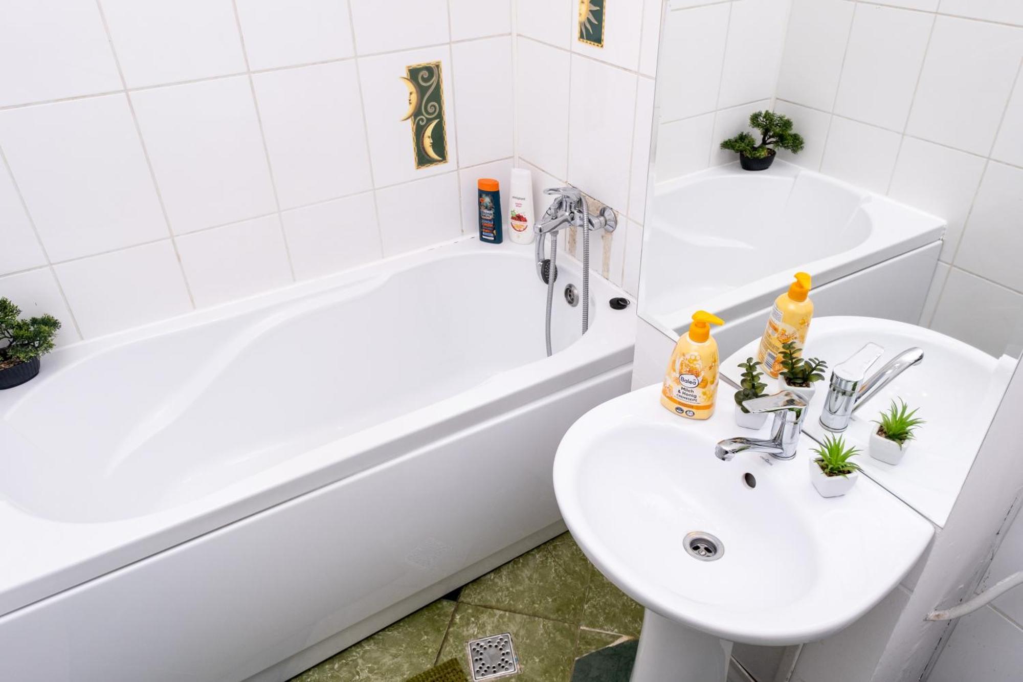 Grand Urban Studio Targu Mures Ngoại thất bức ảnh